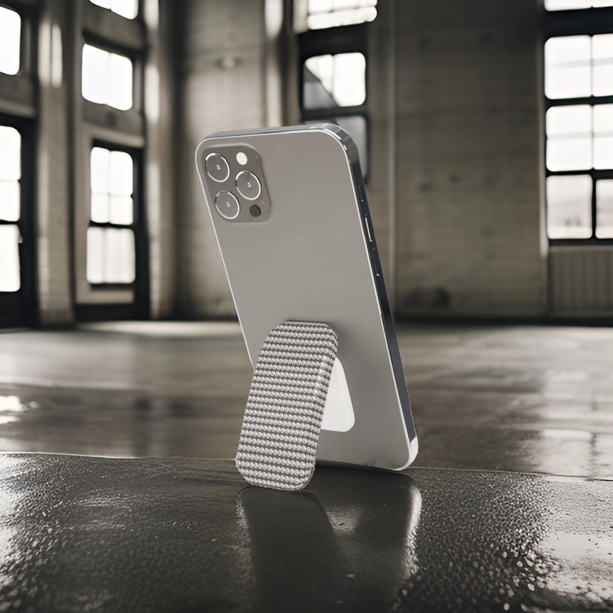 Glam and Glow Phone Grip  | Secure &amp; Stylish Accessory