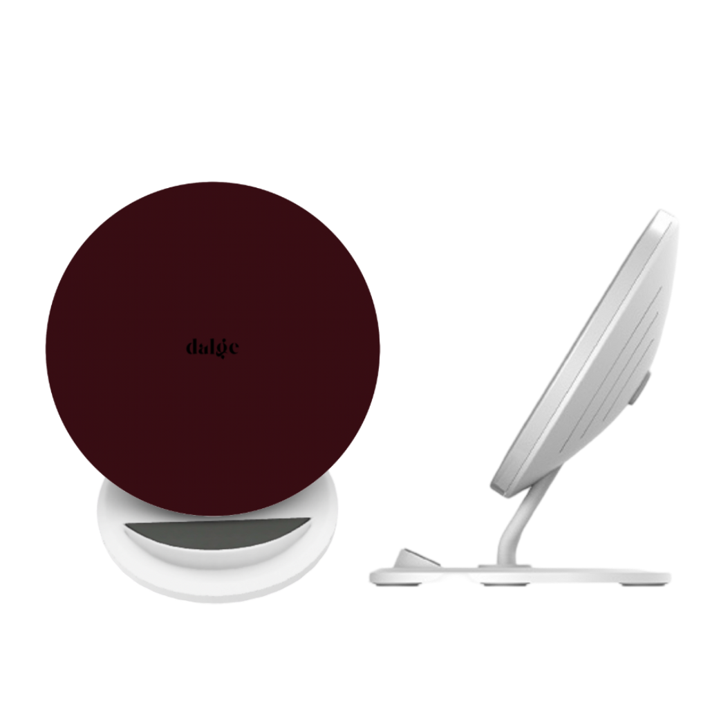 Lipstick On Wireless Charger | Artistic Charging